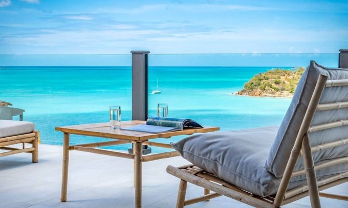 Fryes Beach Villa | A well presented 2 bedroom apartment with gorgeous view from the balcony