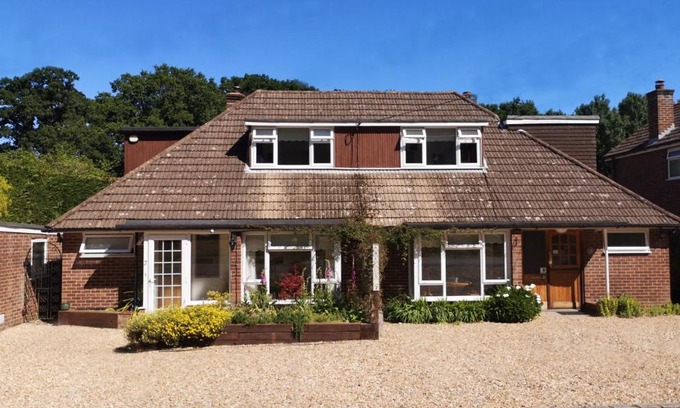 Blackwater Bed & Breakfast | Abacus Bed and Breakfast, Blackwater, Hampshire