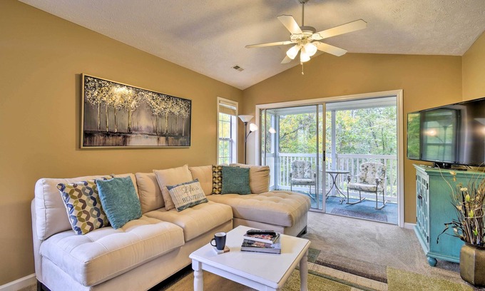 Longs Condo | Aberdeen Club Golf Retreat, Short Drive to Beach!