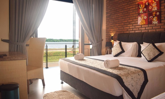 Anuradhapura Hotel | Abhaya Mandapa Hotel