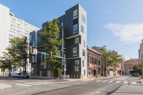 Chinatown Apartment | Abode XS House Stunning Architectural Flat