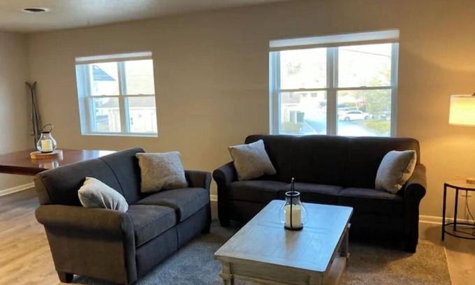 Manchester Apartment | Above the Mat- Downtown Apartment