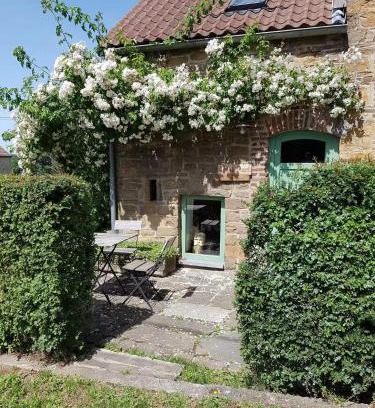 Profondeville House | Abri du fûret