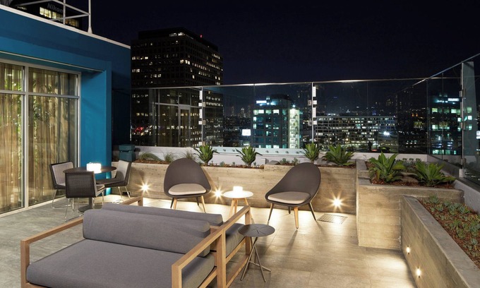 Carthay Circle Hotel | AC Hotel by Marriott Beverly Hills