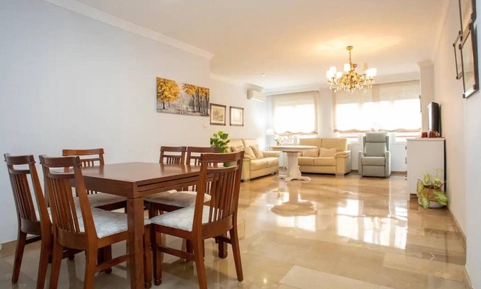 Camino de Ronda Apartment | Accomodation Camino de Ronda with Parking