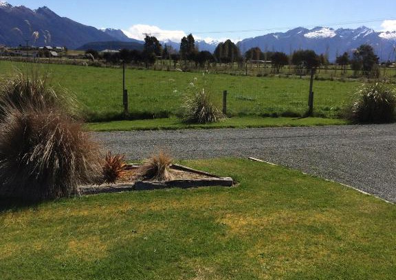 Manapouri House | Acheron Cottages