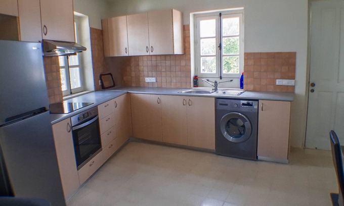 Polis Apartment | Achileos Court 1