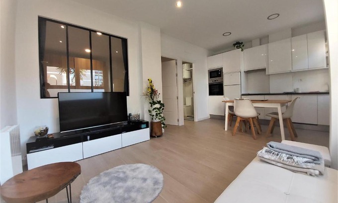 San Sebastian de los Reyes Apartment | Acogedor estudio en San Sebastián