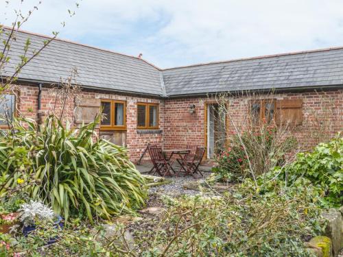 Loppington House | Acorn Cottage 2