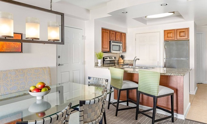 Williamsburg Apartment | Act Fast! Modern 2BR Villa in Grande Vista