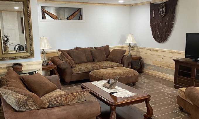 Allegany Apartment | Active “farmette” New apartment (the Knotty Pine). Nearby restaurants, fitness