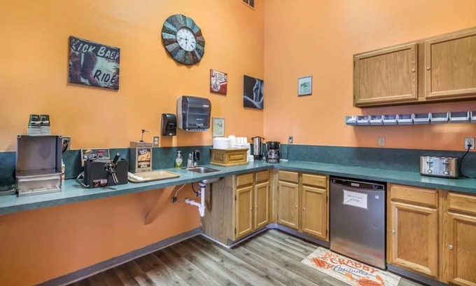 Medora Bed & Breakfast | Actual Driving 30 miles from Park And MedoranLocated near by Brewery &restaurant