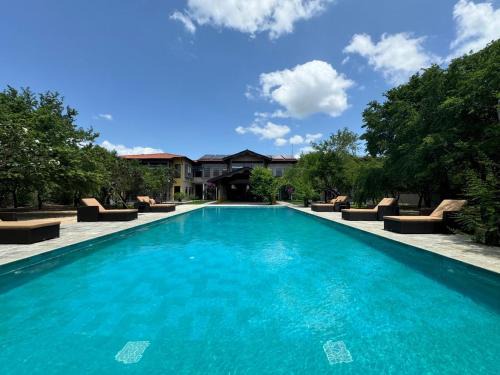 Kuchchaveli Resort | Adaar