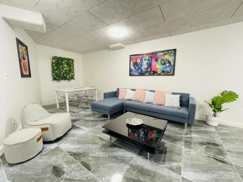 Aalborg Apartment | aday - Luxurious 3 bedroom - Modern Living Apartment