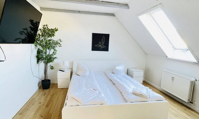 Aalborg Apartment | aday - Reberbansgade Apartment Suite