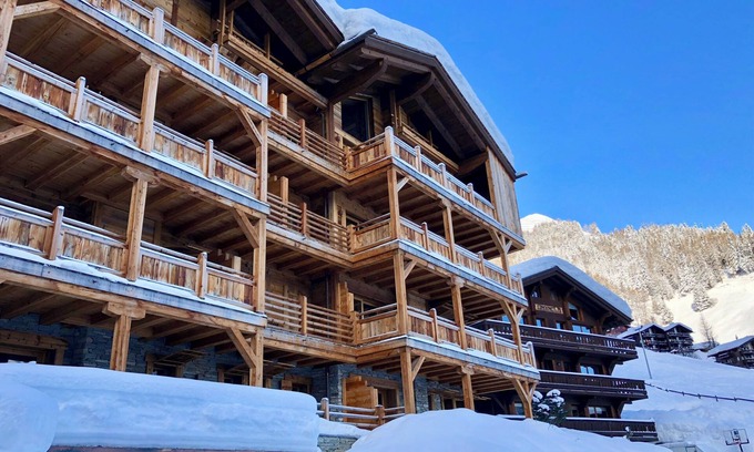 Grimentz Apartment | Adelaide A1 - spacious 2 bedroom family apartment, close to piste and village.