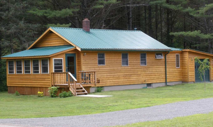 Wells Cabin | ADIRONDACK FUN - HIKE, KAYAK, EXPLORE, MAKE SMORES, R&R