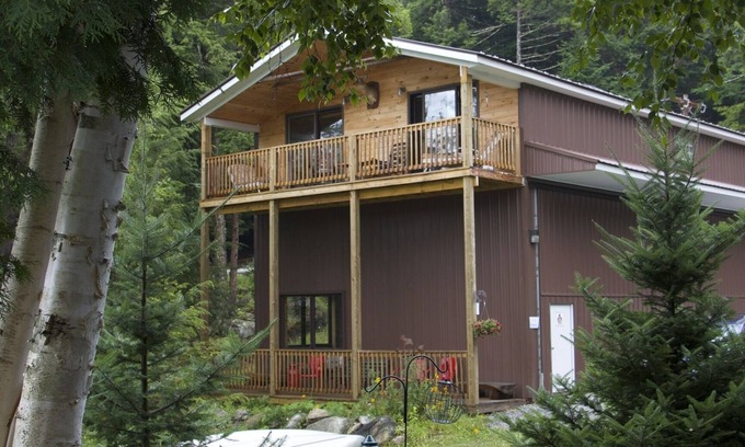 Saranac Lake Cottage | Adirondack Vacation Rental - close to water's edge *Open Spring/Summer/Fall*