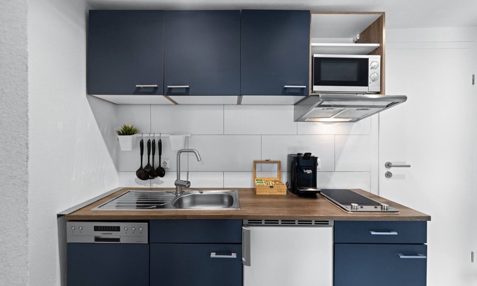 Koetz Apartment | ADN Apartments, modern and minimalist