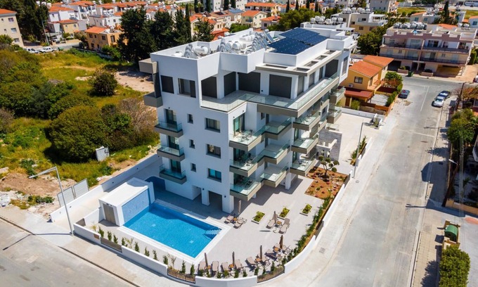 Universal Apartment | Adolina One Bedroom Apartment 303