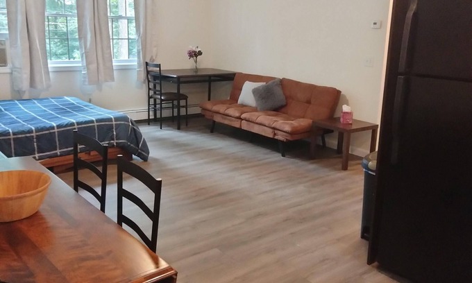 Northbridge Apartment | Adorable 1 bedroom with off street parking.