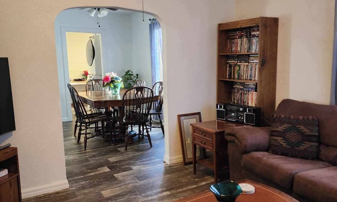 Bergland House | Adorable 3 bedroom home, direct access to Trails and Lake.