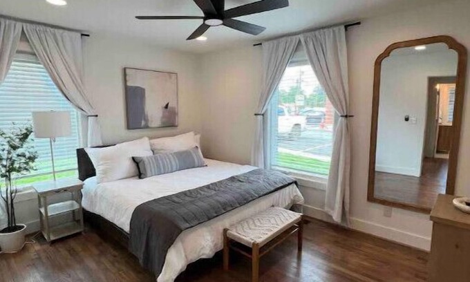 Homewood Condo | Adorable Newly remodeled Condo in Homewood AL