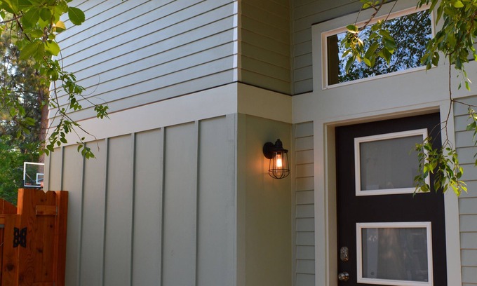 Orchard District House | Adorable Tiny Home │East Side Near Park │Extended Stays Welcome │ Private Home
