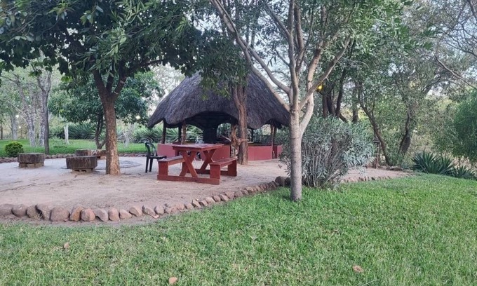 Livingstone House | Adrenaline Lodge and Tours