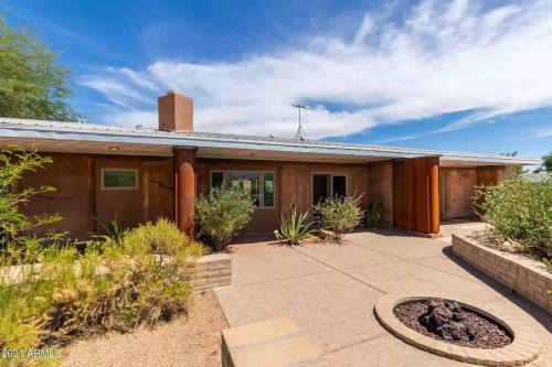Maricopa County House | Adventure and Serenity in Litchfield Park Sleeps 8
