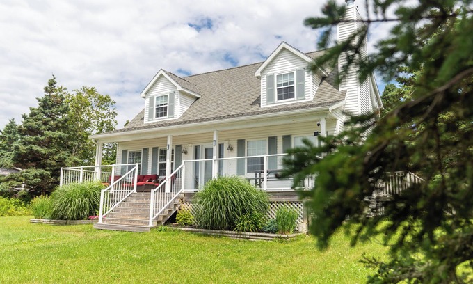 Upper Blandford House | Adventure Awaits at Salt & Tide Ocean Retreat