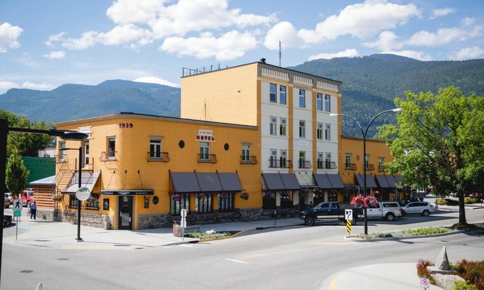 Nelson Hotel | Adventure Hotel