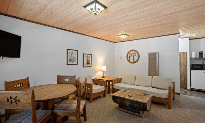 Almont House | Adventure Hub: Fish, Raft, Ride ATVs & Horses from Your Rustic 2-Bedroom Cabin