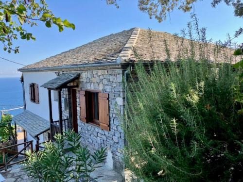 Tsagarada House | Aegean Whisper