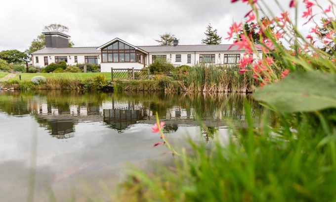 Eglwyswrw Bed & Breakfast | Ael y Bryn Luxury B&B, North Pembrokeshire