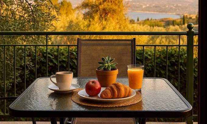 Messini House | Aelia Guesthouse - Private Garden Retreat