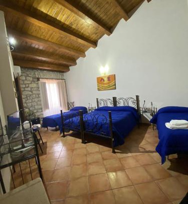 Palazzo Adriano House | Affittacamere La Cartiera