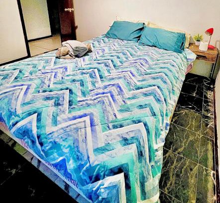 Booragoon House | Affotable Relocation FIFO Long Term Queen Bedroom Near City Fremantle Sawn River
