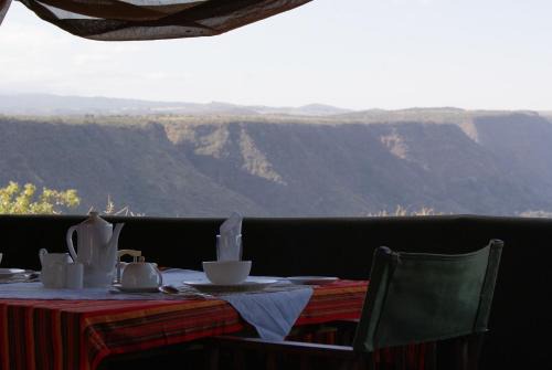 Lake Manyara National Park Cabin | African Sunrise Lodge and Campsite