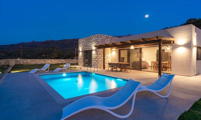 Piskokefalon Villa | Aggel's Infinity View Villa - private pool