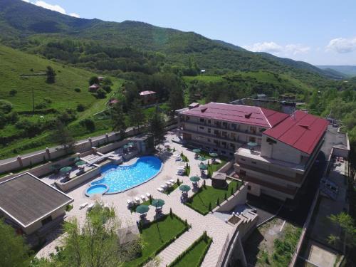 Arzakan Hotel | Aghveran Ararat Resort Hotel