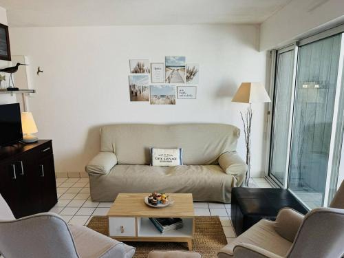Quiberon Apartment | Agréable 3 pièces, parking, piscine chauffée