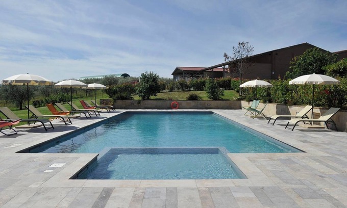 Monteroni d'Arbia Villa | Agriturismo Podere Il Moro