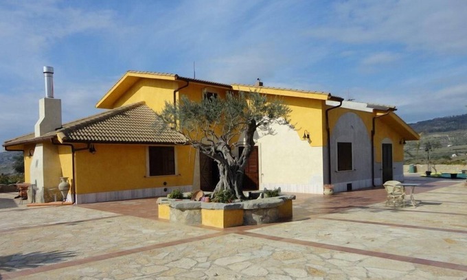 Sant'Angelo Muxaro House | Agriturismo Tenuta San Giovanni Casale Leto
