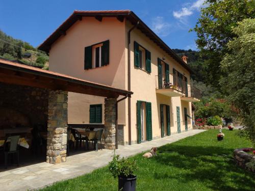 Vallebona House | Agriturismo Turlin
