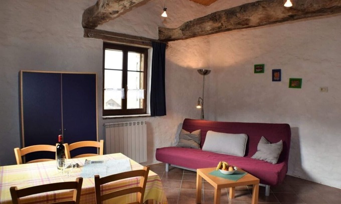 Pergola Apartment | Agriturismo Vecchia Quercia, apartment "La Casetta" for 2 people