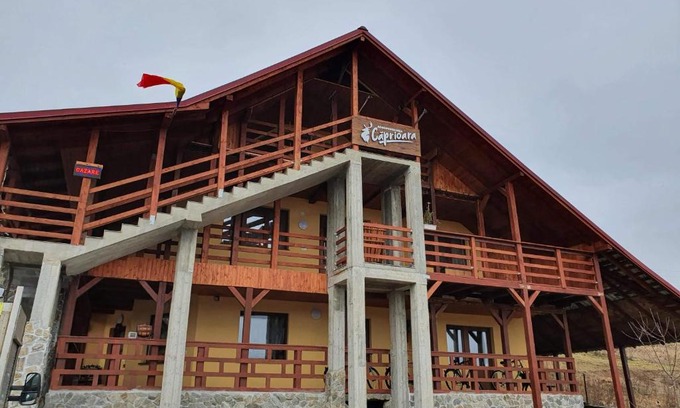 Deva House | Agropensiunea Căprioara