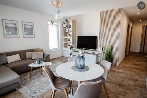 Zapad Apartment | AH Nová Terasa II Free Parking