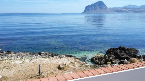 Tonnara di Bonagia Apartment | Ai Tre Scalini da Maria