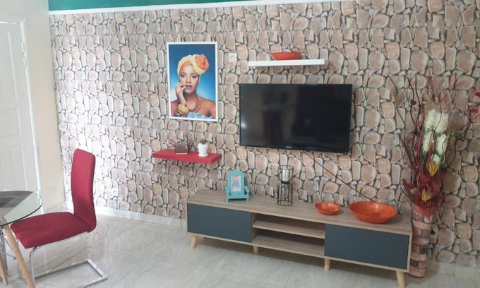 Komo-Mondah Apartment | Aimé Anaïs Libreville
